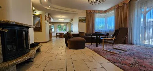 Apartament FLORA