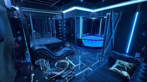 BDSM room Bydgoszcz z jacuzzi dużym tarasem i Balią zewnętrzną