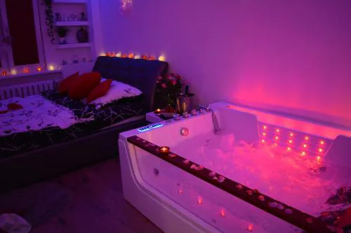 Jacuzzi Apartament