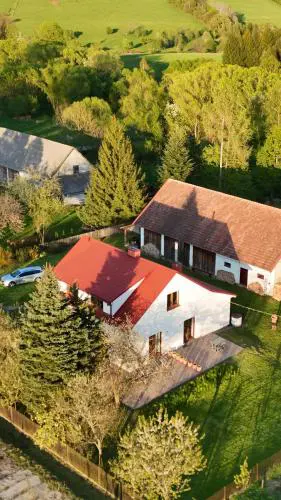 Śpimy u Dziadków - APARTAMENTY BIESZCZADY