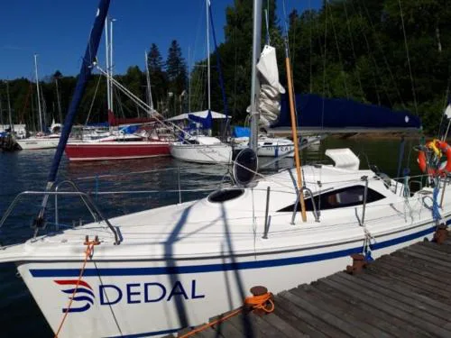Jacht Dedal Viva 700