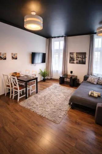 Apartament Azyl