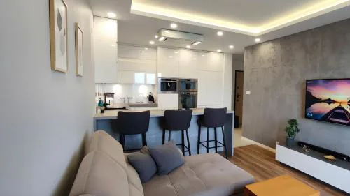 GOLD APARTMENTS Penthouse