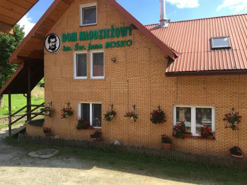 Dom Młodzieżowy w Polanie