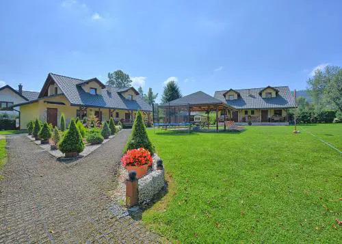 Całoroczne domki apartamentowe "Pod lipą" Izabela Konopelska
