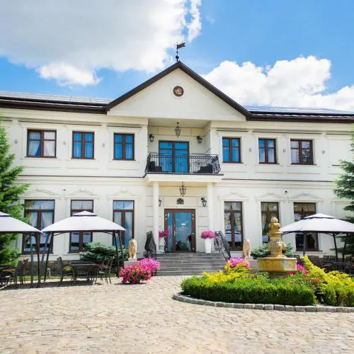 Pałac Uniejów