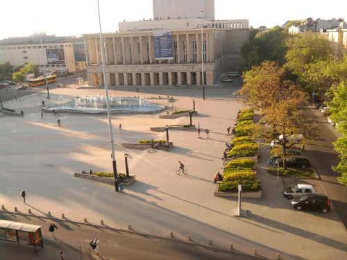 Apartament z widokiem na Teatr Wielki i EC1, prywatny parking