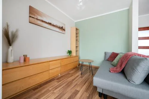 Atlas Arena 2-Bedroom Apartment by BookingHost