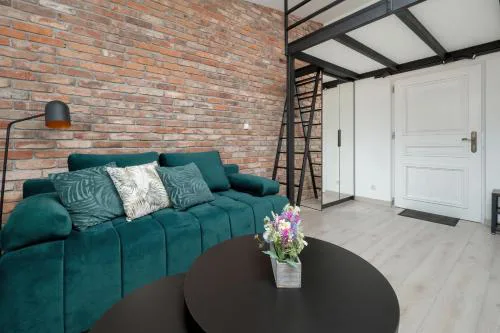 Charming Studio in the center of Lodz by Noclegi Renters
