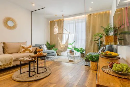 Lumina premium apartments with parking Manufactura
