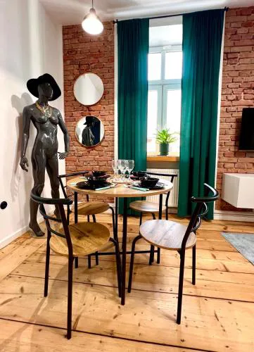 Manekin Studio Piotrkowska 65