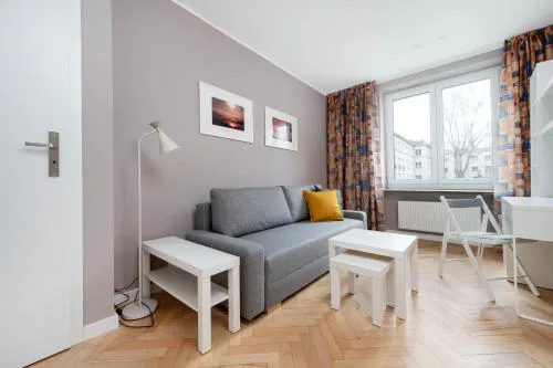 Manufaktura Urban Oasis Apartment by BookingHost