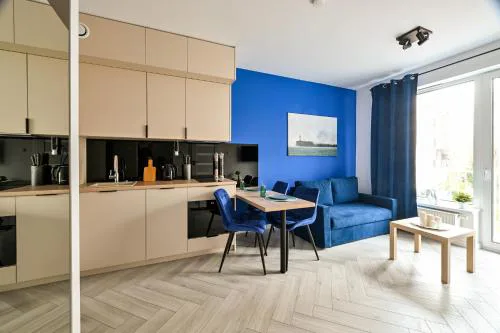 Sea Breeze Apartment by FengShui4u, balkon, nowy budynek, dostęp na kod