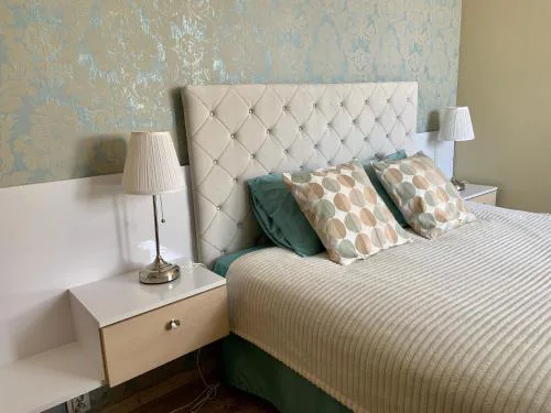 Cozy Independent guest apartment, free parking