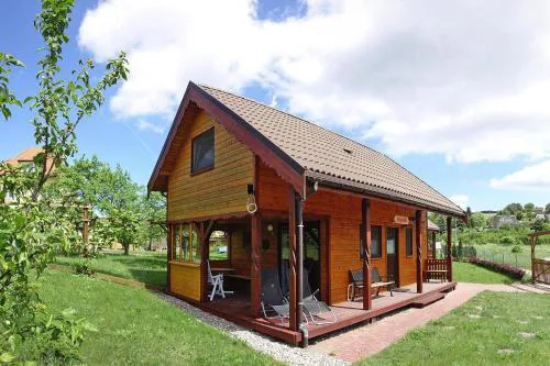 Wooden House in Lubin near Lake Wicko