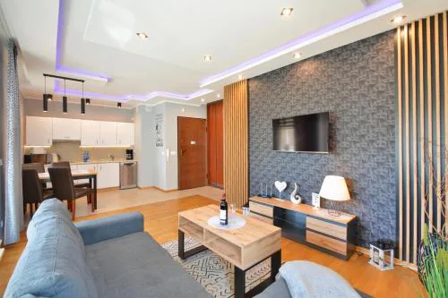 Apartament Aquamarina SeaView by Rent like home