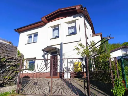 Apartment in Mi dzyzdroje near the Beach