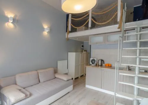 HolidayHomePL SLAVIA NEW 012 z antresolą i balkonem przy plaży