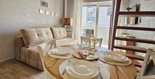 HolidayHomePL SLAVIA NEW 11 z antresolą i balkonem przy plaży