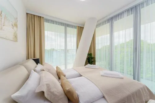 Sea Waves Apartament Resort & SPA 428B by Noclegi Renters