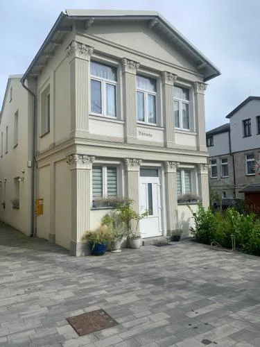 VILLA Pomorska