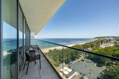 Wave Apartments by Solarento