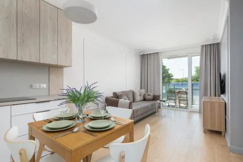Green Square Apartments Świnoujście by Noclegi Renters