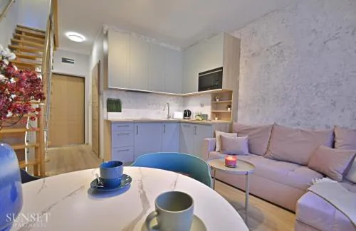 Sunset Apartments - Uzdrowiskowa - 200m od plaży, kilka metrów od centrum promenady