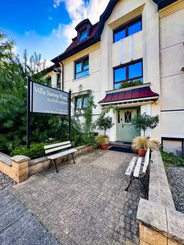 VILLA SUNNY ROSE Bed & Breakfast