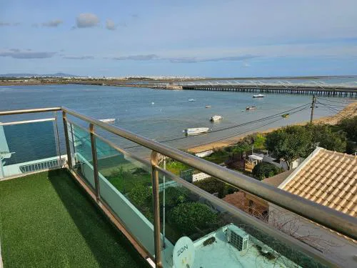 Blife Charlya private rooms at Faro beach