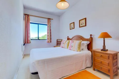 Apartamento Farol com piscina e estacionamento