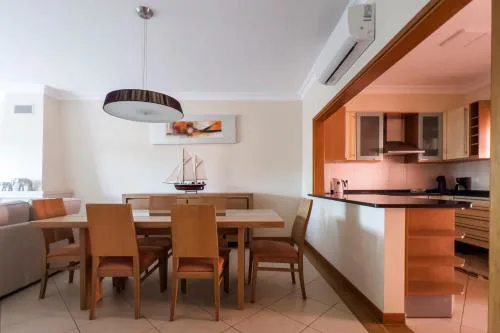 Beautiful Family T3 Townhouse with Pool Vilamoura