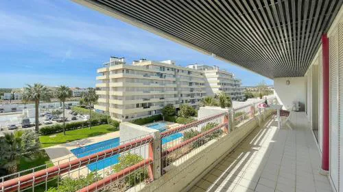Poolside Bliss T1 HsR Vilamarina