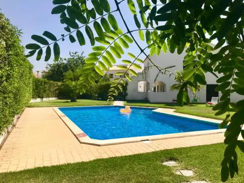 VILAMOURA FÉRIAS by Ethnic Ocean
