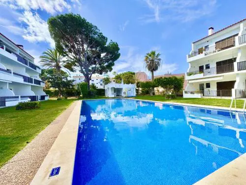 Vilamoura Golf Apartment 2 With Pool by Homing