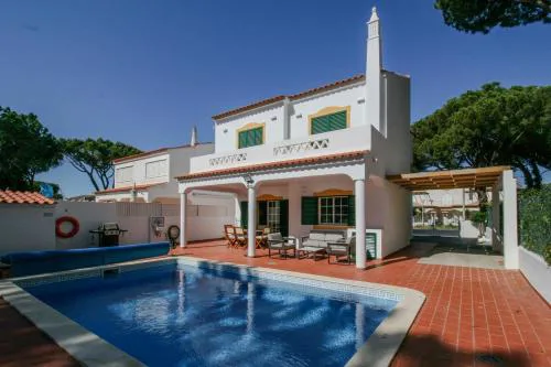 Vilamoura Summer Villa 3 With Pool by Homing