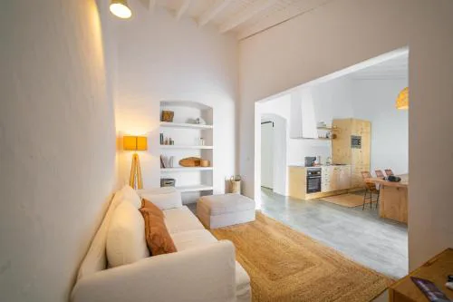 Calma Boutique House