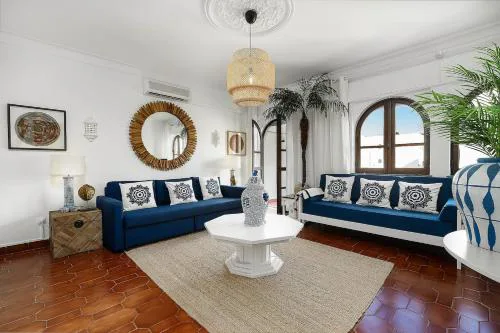 2b Apt by Beach&Alvor City Centre with Pools & AC