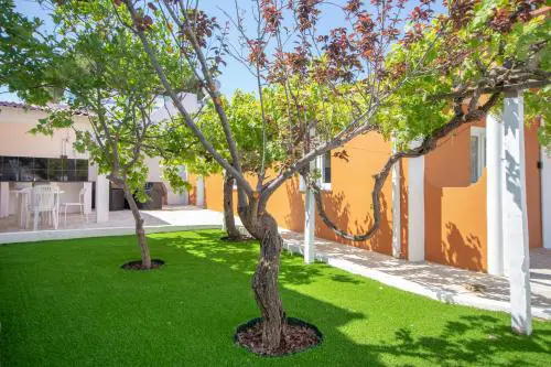Family-Friendly Villa with Private Pool & Rooftop Oasis
