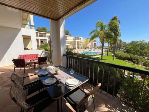 One Bedroom Apartment in Clube Alvor Ria with Beautiful View