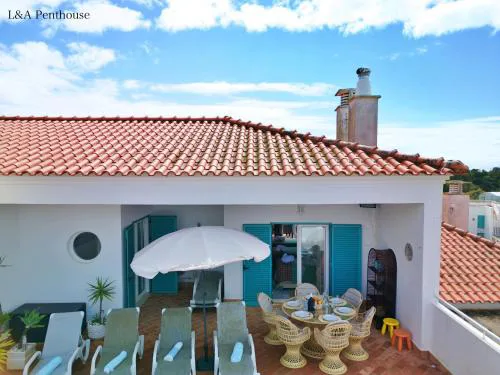 Penthouse L&A Prainha with sea view, 2 Terraces
