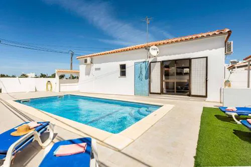 Villa Dela