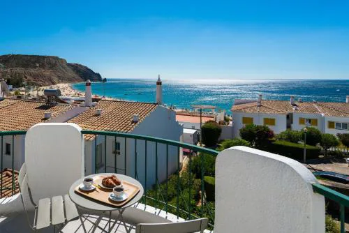 Waterside Village - Sea View Apartment