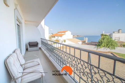 #108 Beachside Central Studio