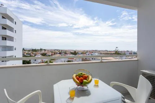 #189 Sea View Apartment Pool & Balcony