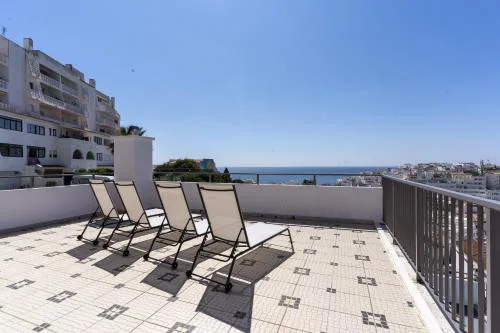 #368 T2 Apartment Sea View & Terrace Albufeira