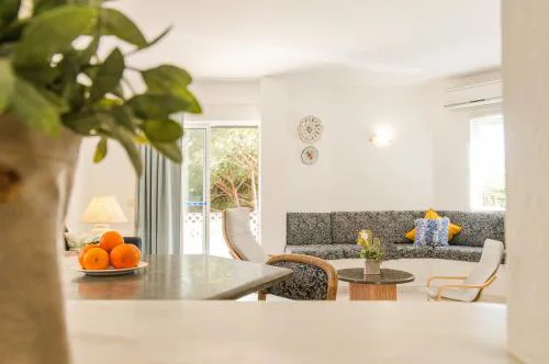 Acolhedor Apt T1, vista piscina , Balaia Golf Village