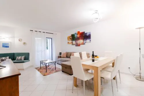 Acolhedor Apt T2 , Balaia Golf Village a 800 da Praia