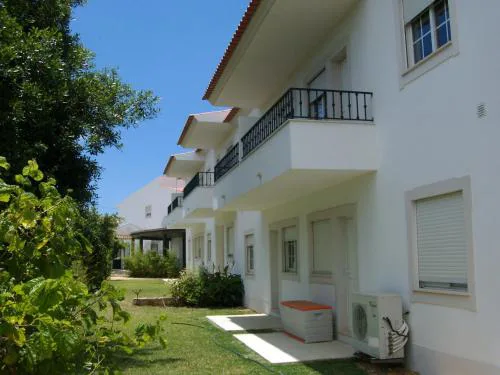 Albufeira 2 bedroom apartment 5 min from Falesia beach and close to center B