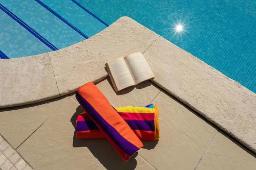 Algarvian Experience - Sun, Beach and Pool